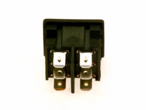 Schwarzer Bosch-Schalter mit vier metallischen Anschlussklemmen, geeignet für elektrische Verbindungen. Ansicht von oben, ohne weitere Beschriftungen.